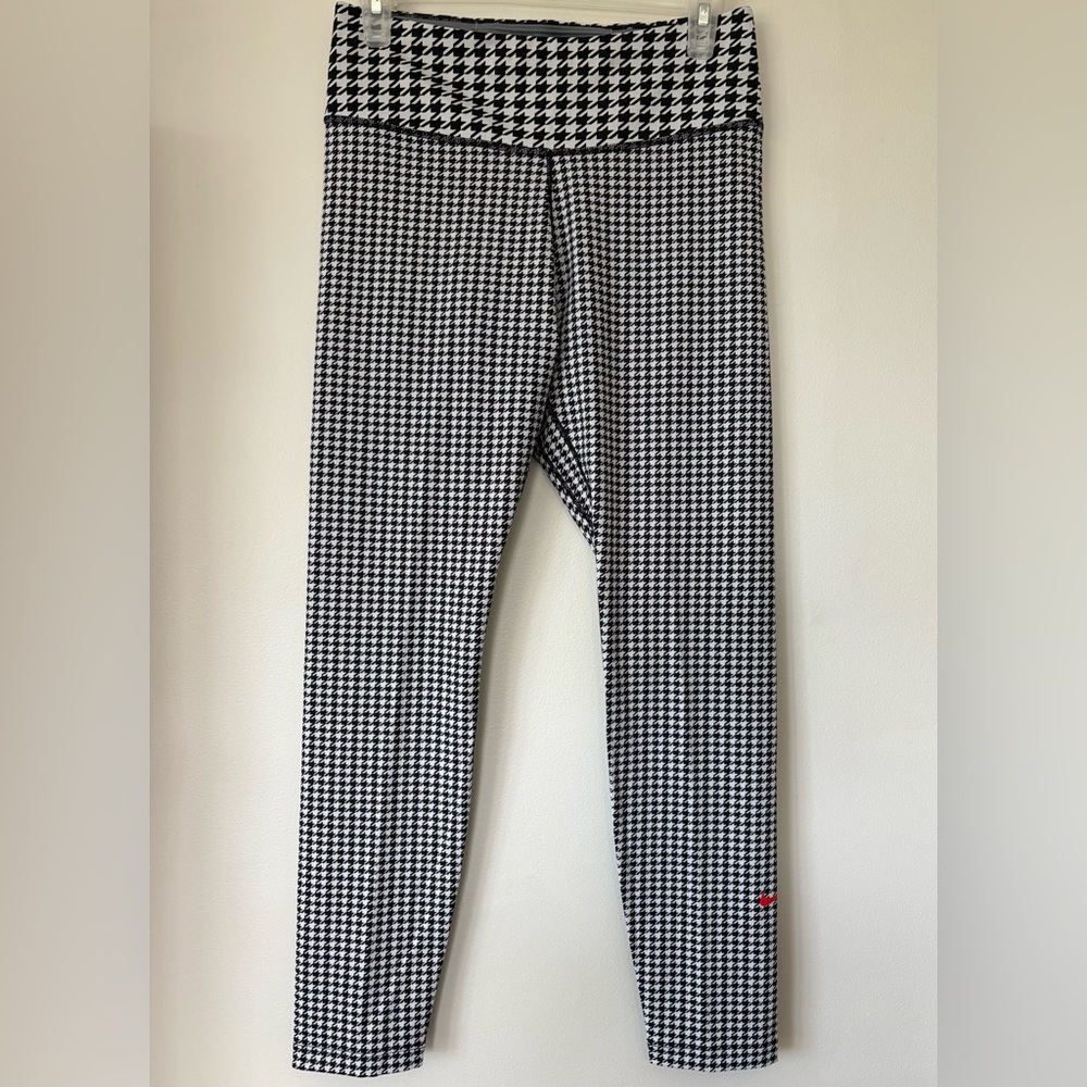 Nike Dri-FIT One Icon Clash Houndstooth Leggings Medium Training Gym Running
